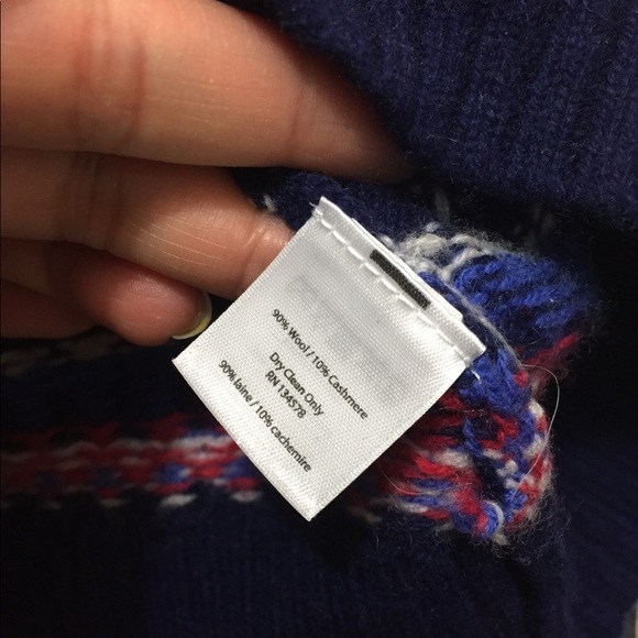 Vineyard vines turtle neck size M - Picture 3 of 6